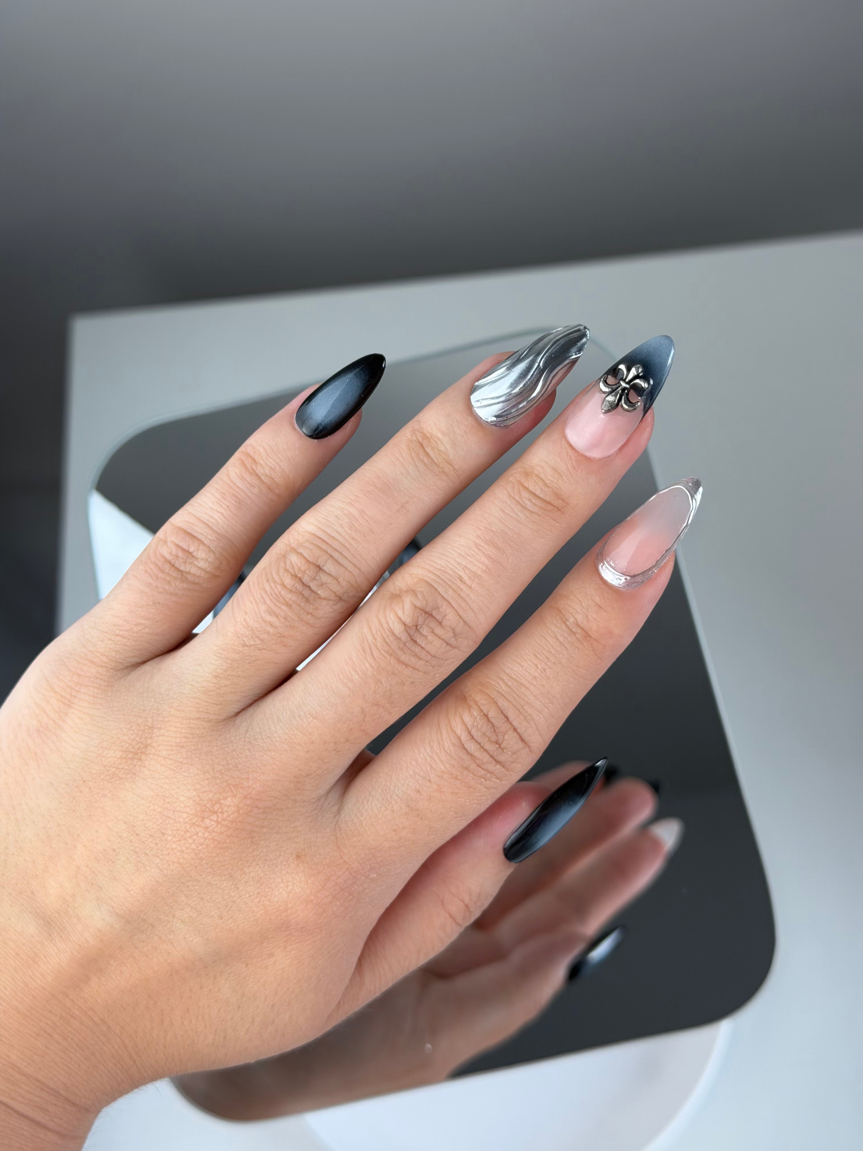 MIDNIGHT BLUE