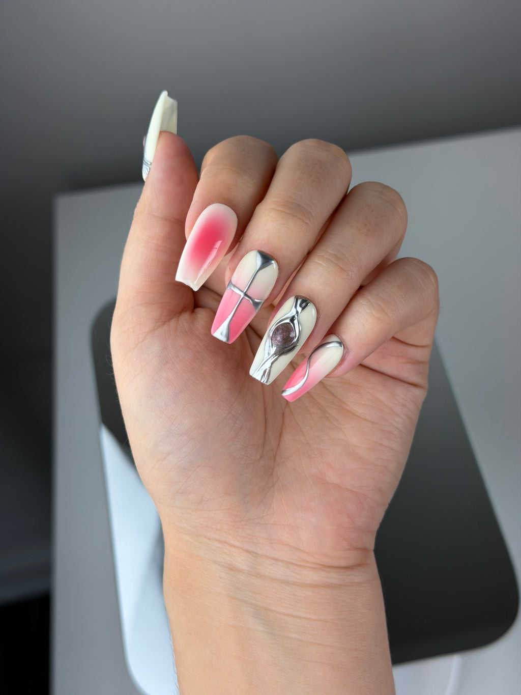 PEACH SHINE