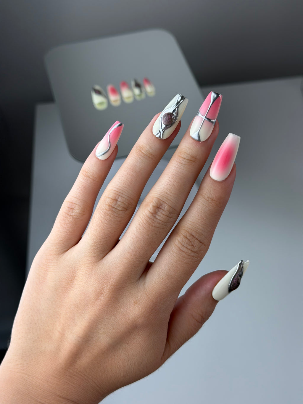 PEACH SHINE